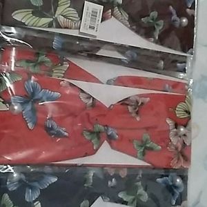 Bandanas del pelo y llaveros de cruz